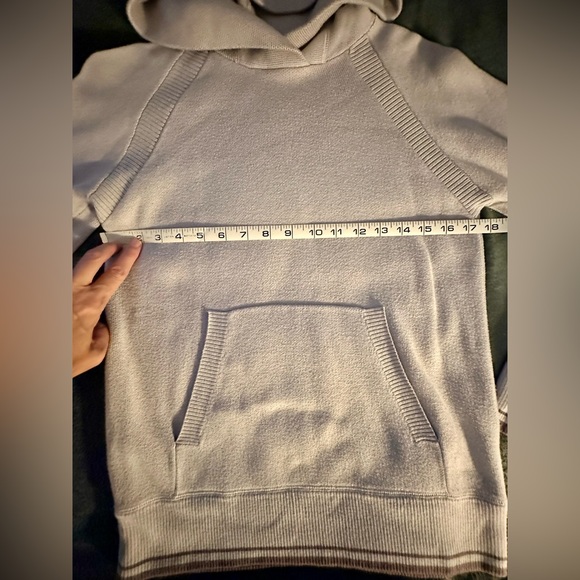 Lululemon Sweater Pullover Hoodie - Picture 4 of 6